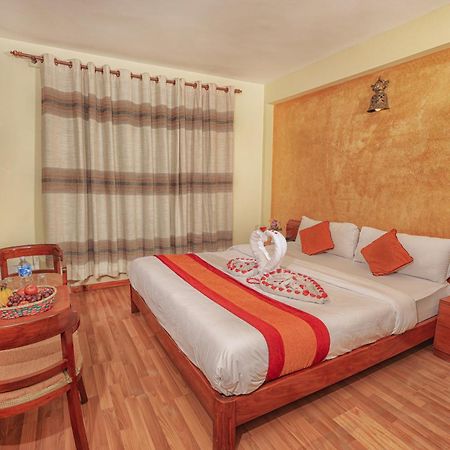 Royal Kings Hotel Kathmandu Ngoại thất bức ảnh
