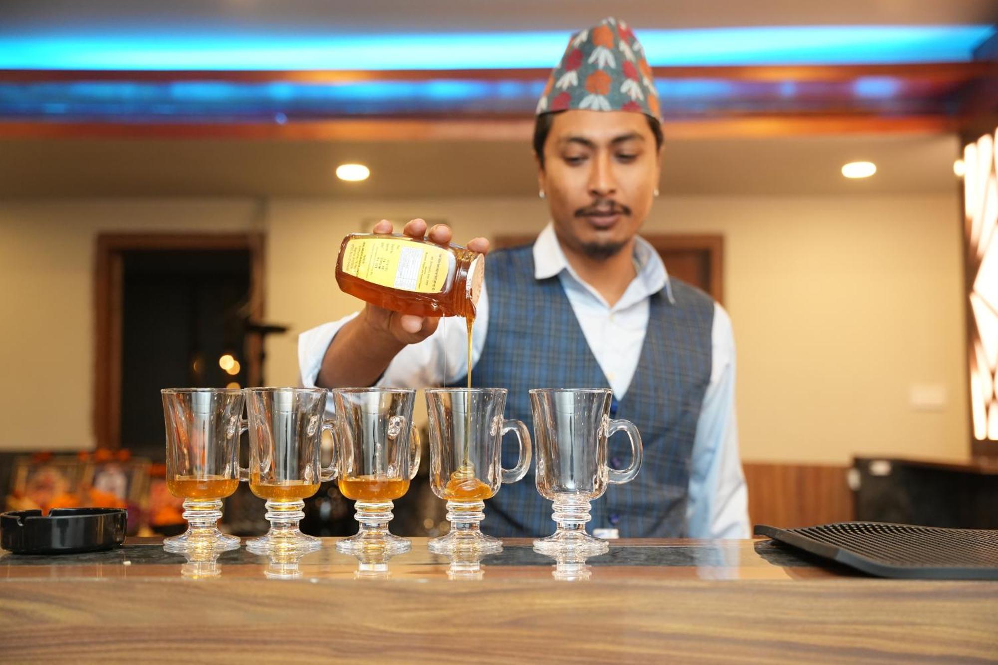 Royal Kings Hotel Kathmandu Ngoại thất bức ảnh