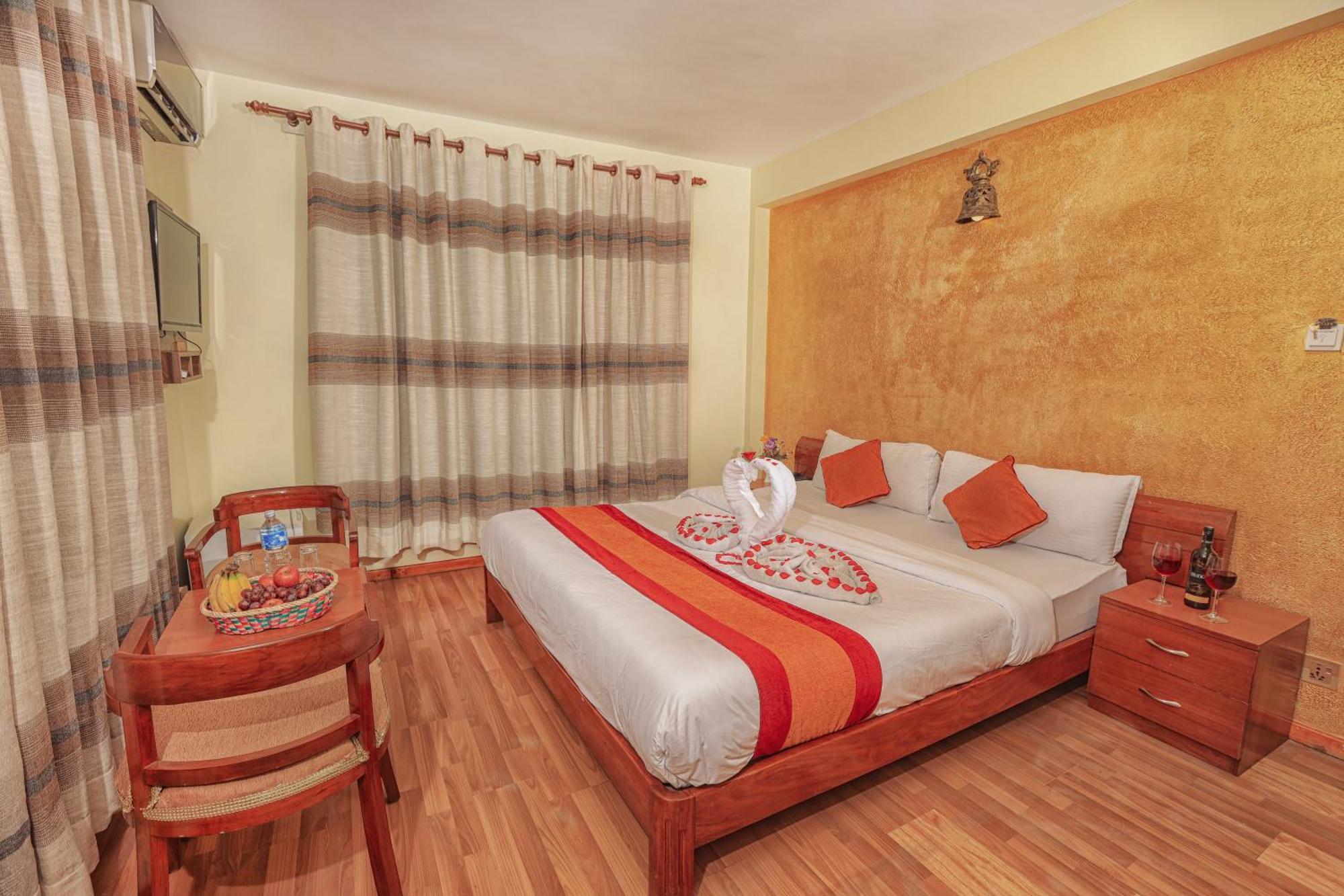 Royal Kings Hotel Kathmandu Ngoại thất bức ảnh